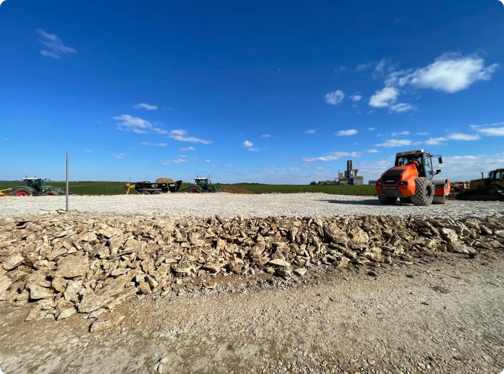 Terrassement avec des matières naturelles - Billault Travaux Publics